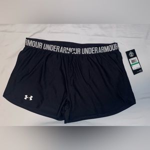NWT UNDER  ARMOUR HEAT GEAR ACTIVE SHORT SIZE L